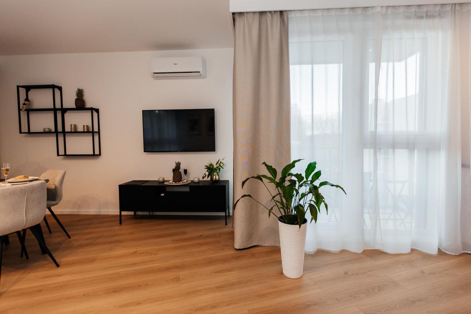 Maya'S Flats & Resorts 53 - Walowa 40, Gdańsk Buitenkant foto